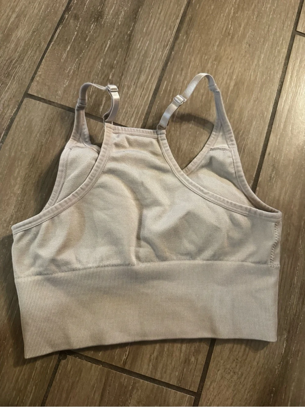 Light Padded Seamless Sports Bra with Adjustable Straps